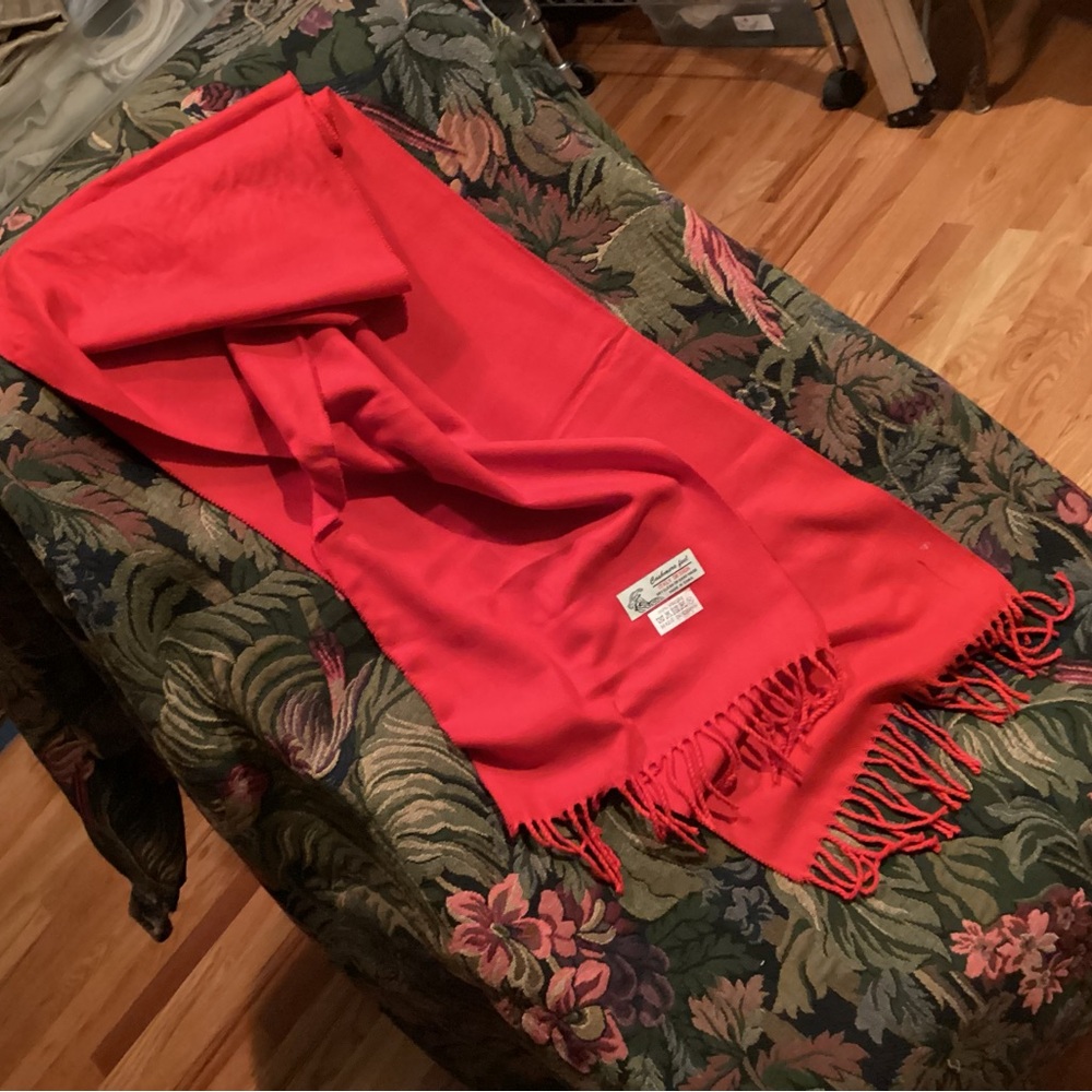 New Cashemere Feel Italy Design Scarve
